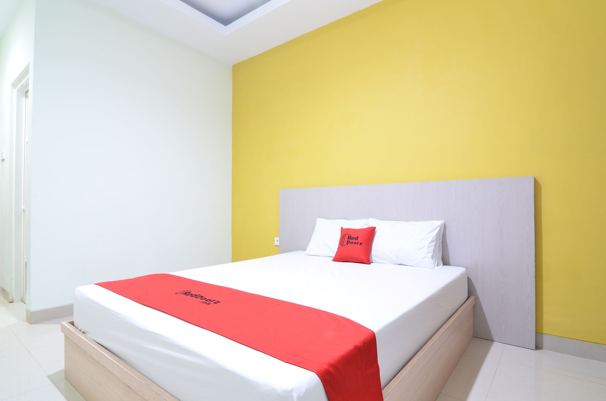 Reddoorz Near Museum Keraton Surakarta Hotel Surakarta  Luaran gambar